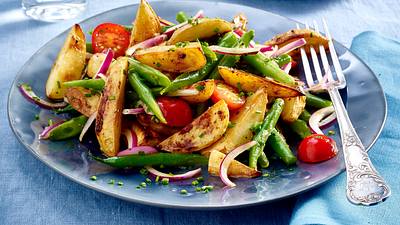 Kartoffelsalat aus Senf-Honig-Kartoffeln Rezept - Foto: House of Food / Bauer Food Experts KG