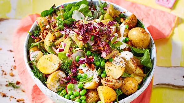 Kartoffelsalat-Rezepte: Kartoffelsalat „Landesweiter LECKER-Liebling - Foto: House of Food / Bauer Food Experts KG
