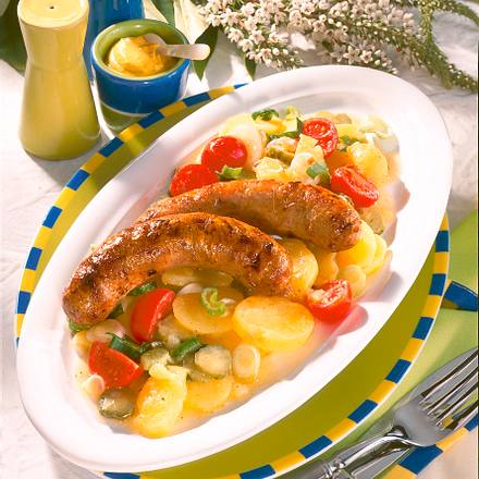 Kartoffelsalat mit Bratwurst Rezept Kartoffelsalat mit Bratwurst Rezept