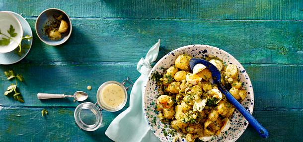 Kartoffelsalat mit Ei und Senf-Honig-Vinaigrette Rezept