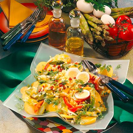 Kartoffelsalat mit Ei-Vinaigrette Rezept Kartoffelsalat mit Ei-Vinaigrette Rezept