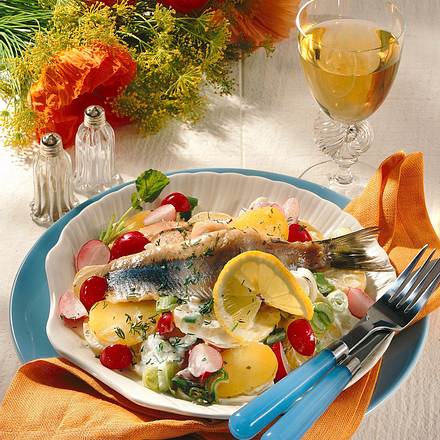 Kartoffelsalat mit Matjes Rezept Kartoffelsalat mit Matjes Rezept