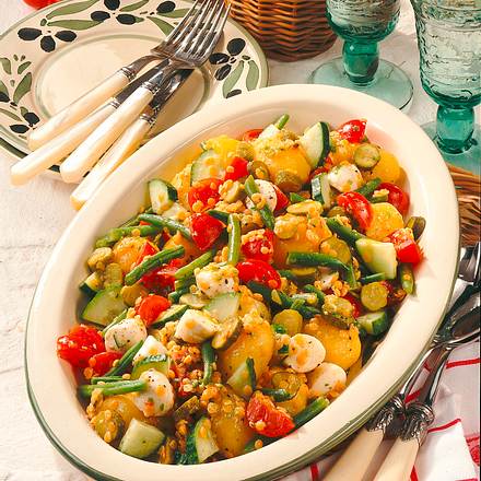 Kartoffelsalat mit Mozzarella Rezept Kartoffelsalat mit Mozzarella Rezept