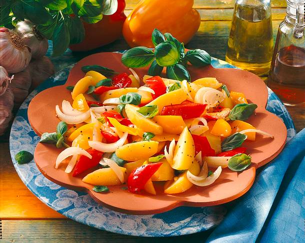 Kartoffelsalat mit Paprika Rezept Kartoffelsalat mit Paprika Rezept