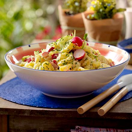 Kartoffelsalat mit Radieschen und Gurke Rezept