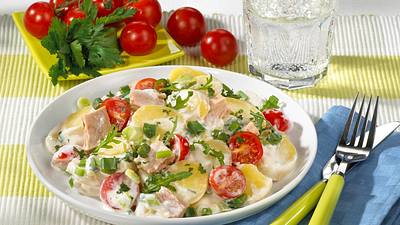 Kartoffelsalat mit Thunfisch und Rauke Rezept - Foto: House of Food / Bauer Food Experts KG