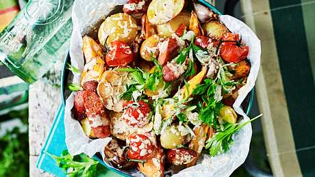 Kartoffelsalat mit Tomatendressing Rezept - Foto: House of Food / Bauer Food Experts KG