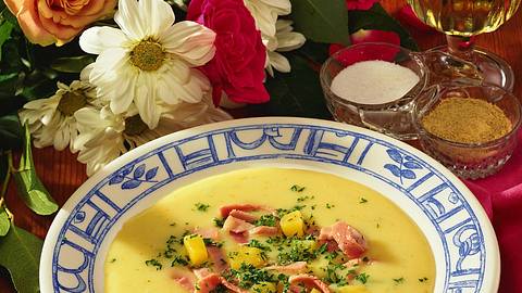 Kartoffelsuppe mit gekochtem Schinken Rezept - Foto: Horn