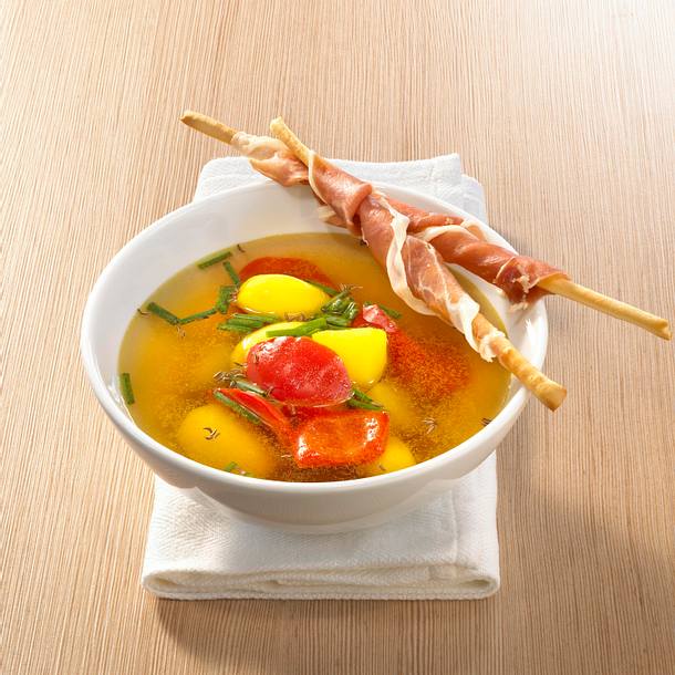 Kartoffelsuppe mit Schinkengrissini Rezept Kartoffelsuppe mit Schinkengrissini Rezept