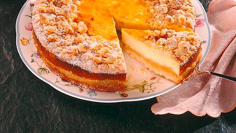 Käse-Apfel-Streuselkuchen Rezept - Foto: Horn