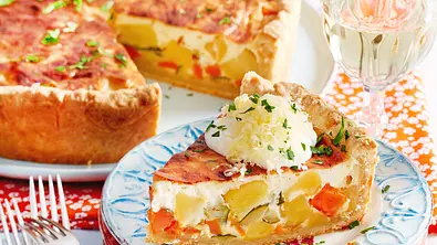 Käse-Gemüse-Wähe Schweizer Art Rezept - Foto: LECKER @ Bauer Media Group