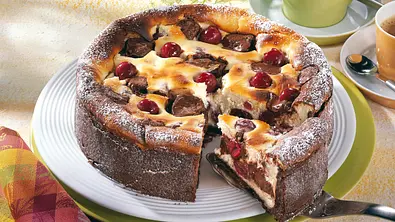Käse-Nougat-Kirsch-Kuchen Rezept - Foto: LECKER @ Bauer Media Group