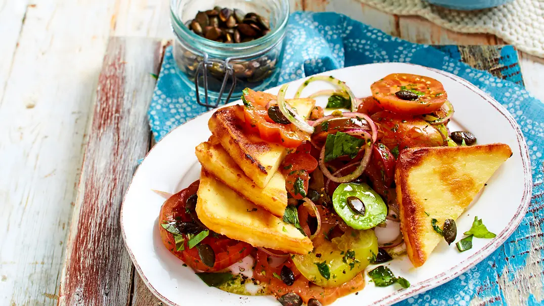 Käseecken con Pomodori Rezept - Foto: LECKER @ Bauer Media Group Käseecken con Pomodori Rezept - Foto: LECKER @ Bauer Media Group