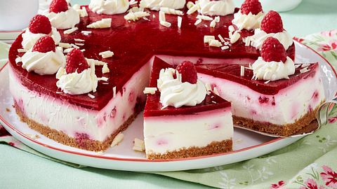 Käsekuchen mit Himbeeren Rezept - Foto: House of Food / Bauer Food Experts KG