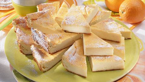 Käsekuchen ohne Boden vom Blech Rezept - Foto: House of Food / Bauer Food Experts KG