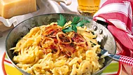 Käsespätzle Rezept - Foto: LECKER @ Bauer Media Group Käsespätzle Rezept - Foto: LECKER @ Bauer Media Group