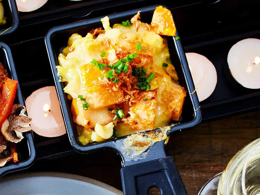 Käsespätzle-Raclettepfännchen Rezept Käsespätzle-Raclettepfännchen Rezept