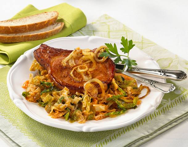 Kasseler auf Chili-Wirsing Rezept Kasseler auf Chili-Wirsing Rezept