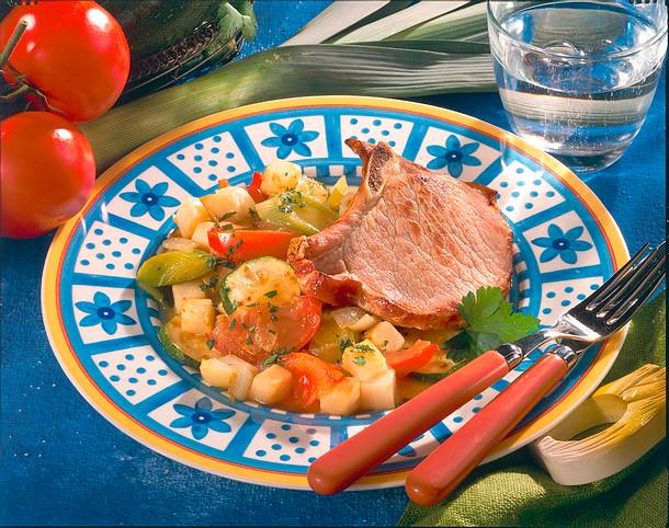 Kasseler auf Gemüse Rezept Kasseler auf Gemüse Rezept