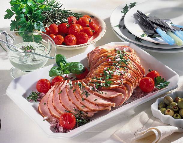Kasseler-Braten mit Kräutersoße Rezept Kasseler-Braten mit Kräutersoße Rezept