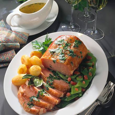 Kasseler im Kräutersud Rezept Kasseler im Kräutersud Rezept