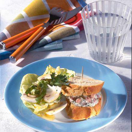 Kasseler-Käsecreme auf Baguette Rezept