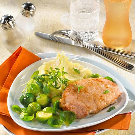Kasseler mit Meerrettich-Püree Rezept Kasseler mit Meerrettich-Püree Rezept