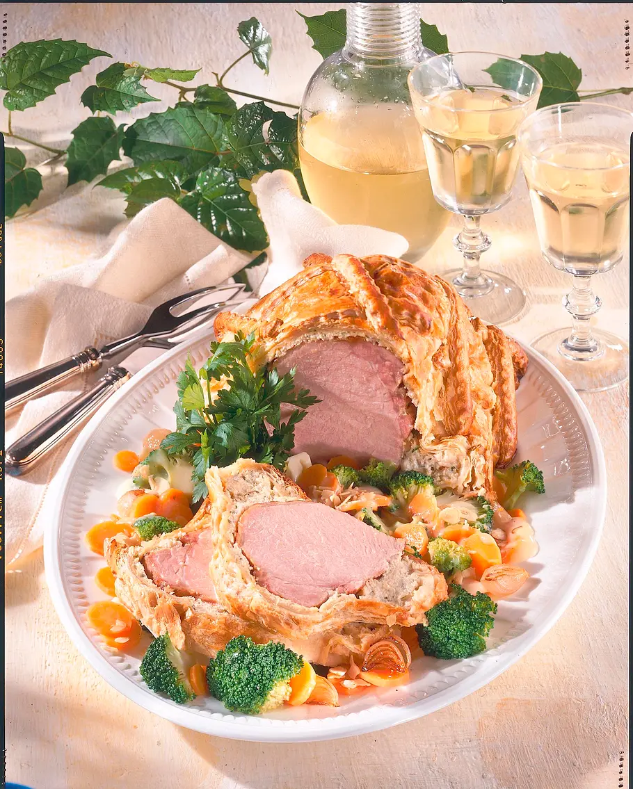 Kasselerbraten im Blätterteig Rezept Kasselerbraten im Blätterteig Rezept