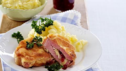 Kasselerschnitzel und Selleriepüree Rezept - Foto: House of Food / Bauer Food Experts KG