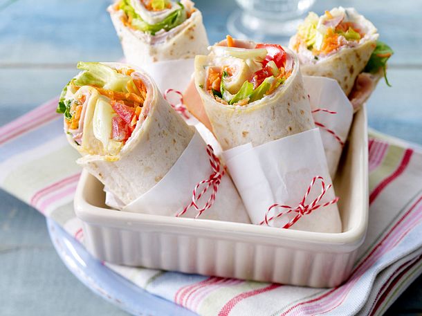 Kasseler-Möhren-Wrap mit Meerrettich-Frischkäsecreme Rezept Kasseler-Möhren-Wrap mit Meerrettich-Frischkäsecreme Rezept