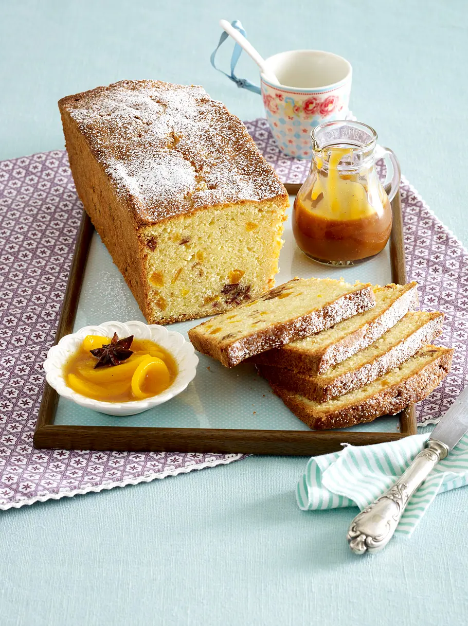 Kastenkuchen mit Trockenobst und 2 Toppings Rezept