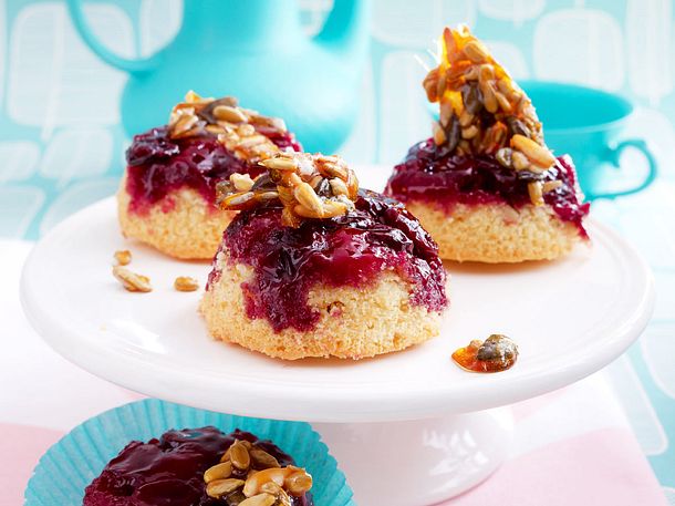 Kernige Kirsch-Muffins Rezept Kernige Kirsch-Muffins Rezept