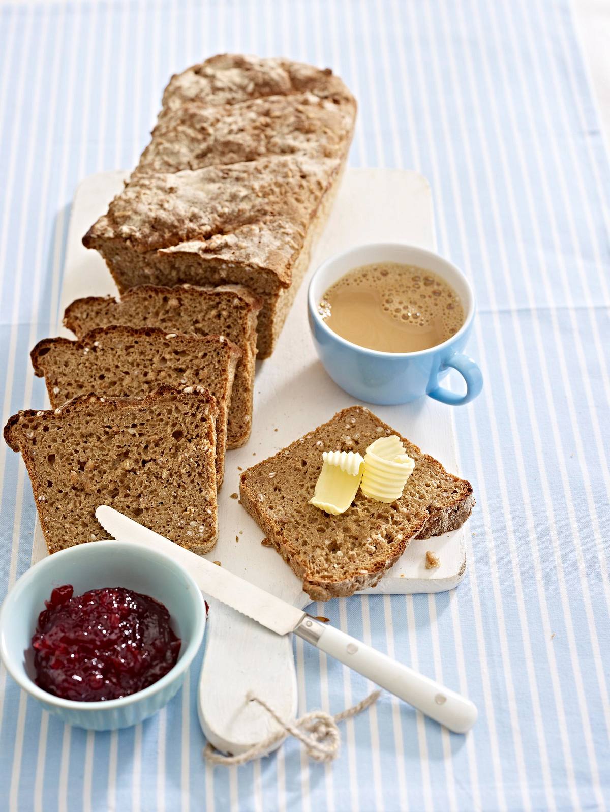 Kerniges Sechskornbrot Rezept