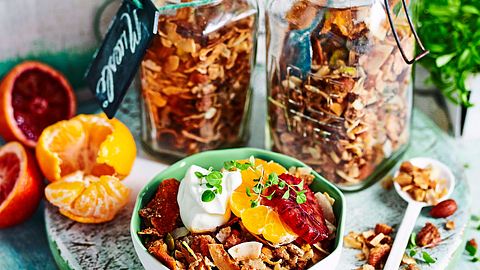 Kerniges Wachmacher-Granola Rezept - Foto: House of Food / Bauer Food Experts KG