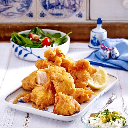 Kibbeling mit Remoulade und Salat Rezept Kibbeling mit Remoulade und Salat Rezept