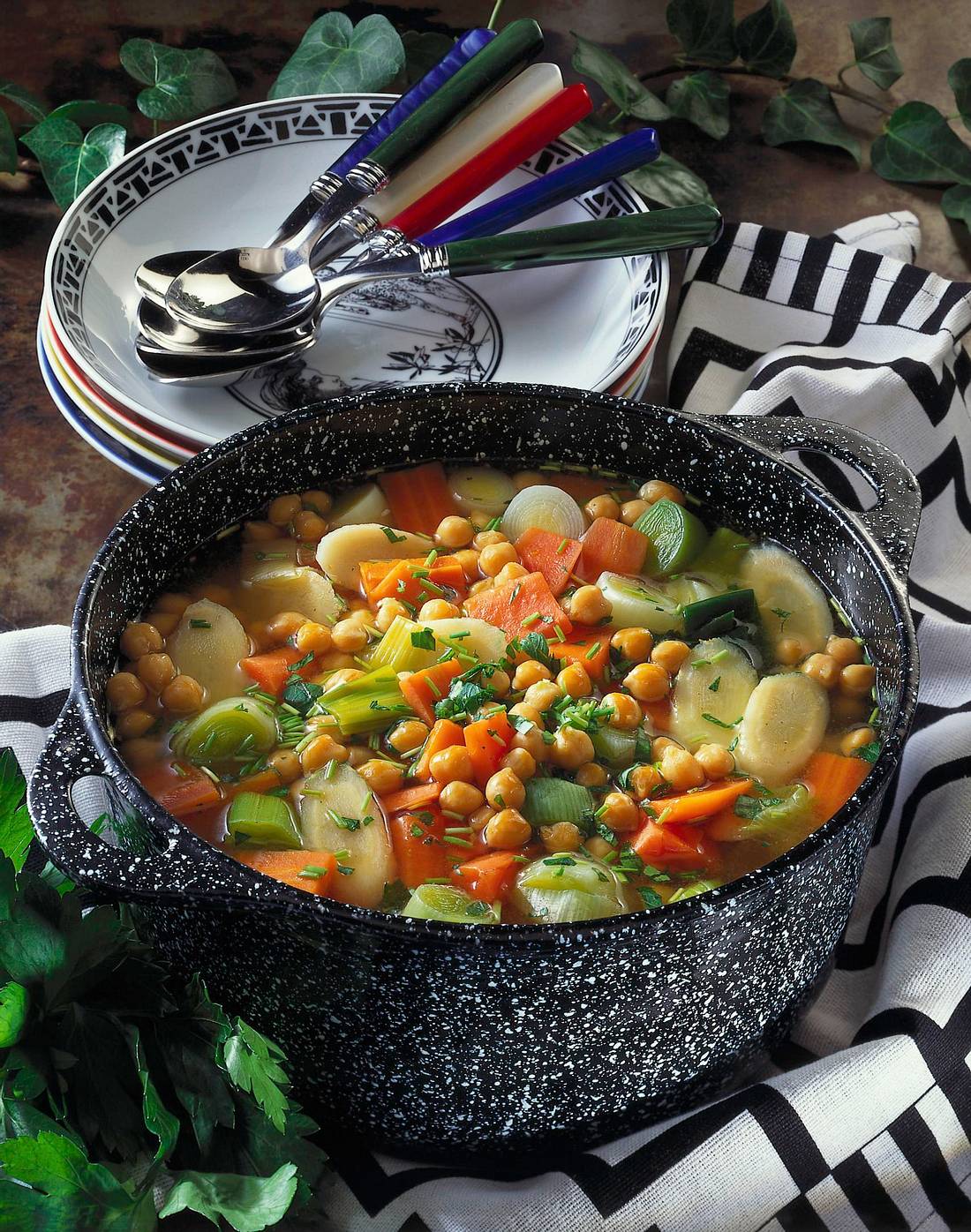 Kichererbsen-Eintopf Rezept | LECKER Kichererbsen-Eintopf Rezept | LECKER