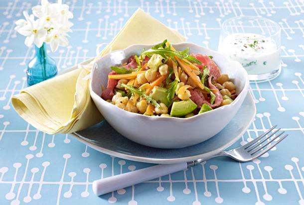 Kichererbsensalat mit Roastbeef-Aufschnitt Rezept