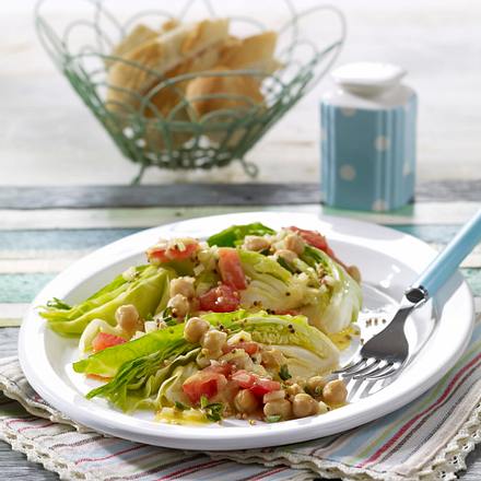 Kichererbsensalat mit Tomaten und Spitzkohl Rezept