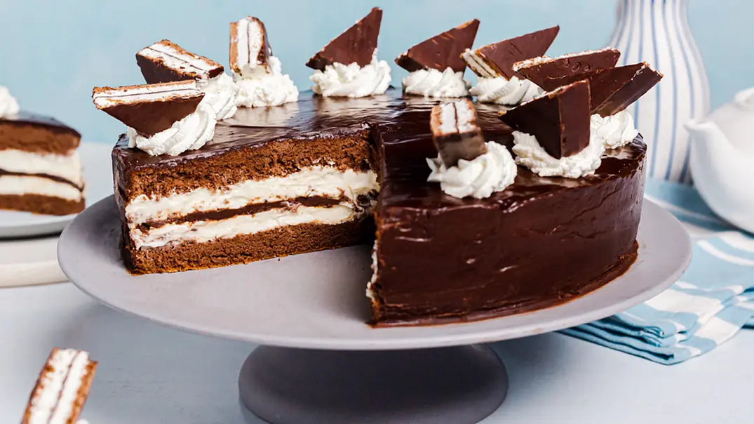 Kinder-Pingui-Torte Rezept - Foto: LECKER @ Bauer Media Group Kinder-Pingui-Torte Rezept - Foto: LECKER @ Bauer Media Group