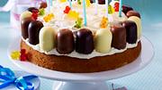 Kindergeburtstag-Torte mit Mini-Schaumküssen Rezept - Foto: House of Food / Bauer Food Experts KG