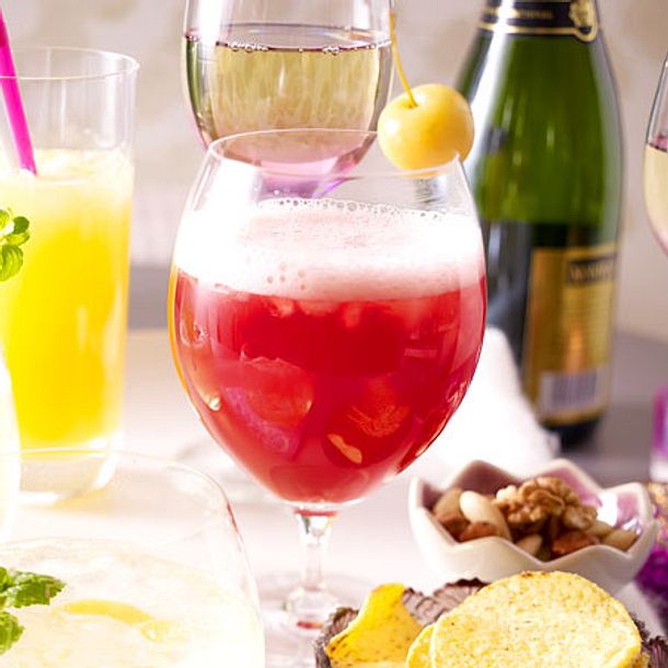Kirsch-Apfel-Drink Rezept Kirsch-Apfel-Drink Rezept