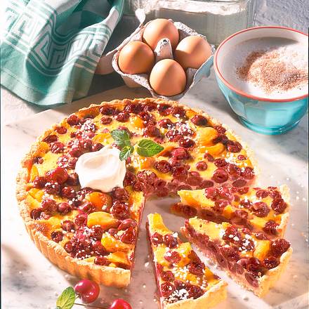 Kirsch-Aprikosen-Tarte Rezept Kirsch-Aprikosen-Tarte Rezept