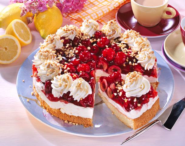 Kirsch-Joghurt-Torte Rezept Kirsch-Joghurt-Torte Rezept