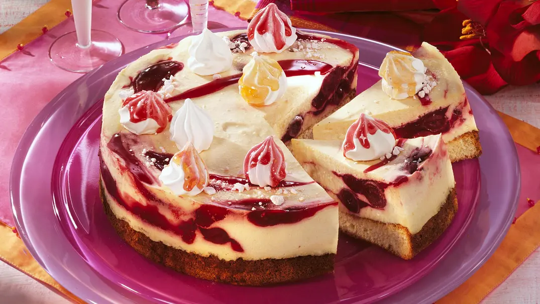 Kirsch-Mango-Torte Rezept - Foto: LECKER @ Bauer Media Group Kirsch-Mango-Torte Rezept - Foto: LECKER @ Bauer Media Group