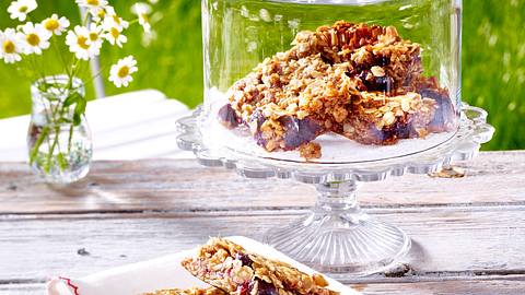 Kirsch-Müsliriegel Rezept - Foto: House of Food / Bauer Food Experts KG