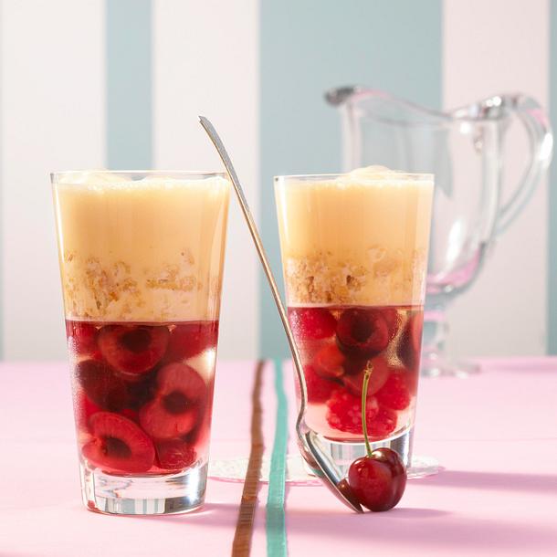 Kirschgelee mit Vanillehaube Rezept