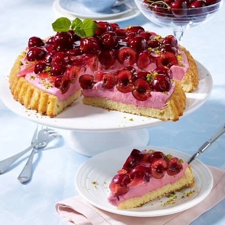 Kirschkuchen mit Schmandcreme Rezept