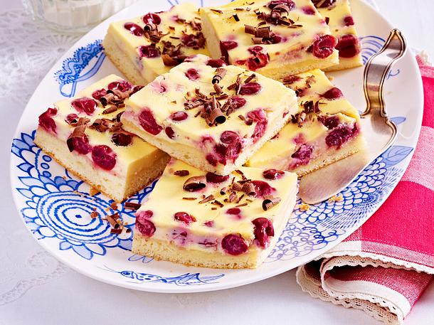 Kirschkuchen vom Blech mit Schmandguss Rezept Kirschkuchen vom Blech mit Schmandguss Rezept
