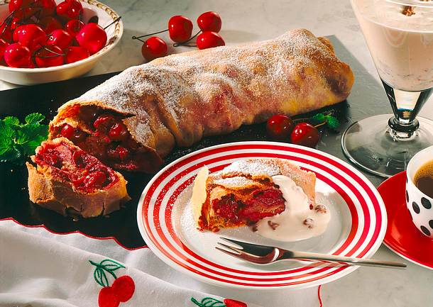 Kirschstrudel Rezept