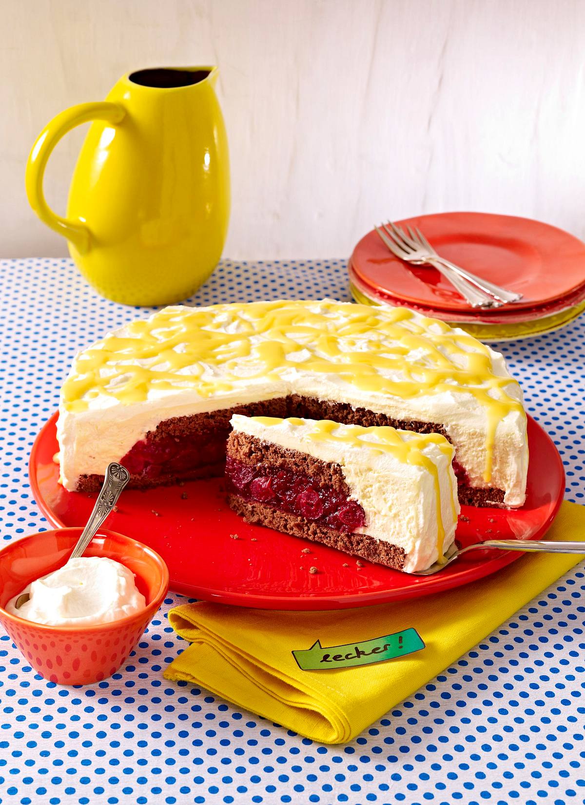 Kirschtorte mit Eierlikörcreme Rezept